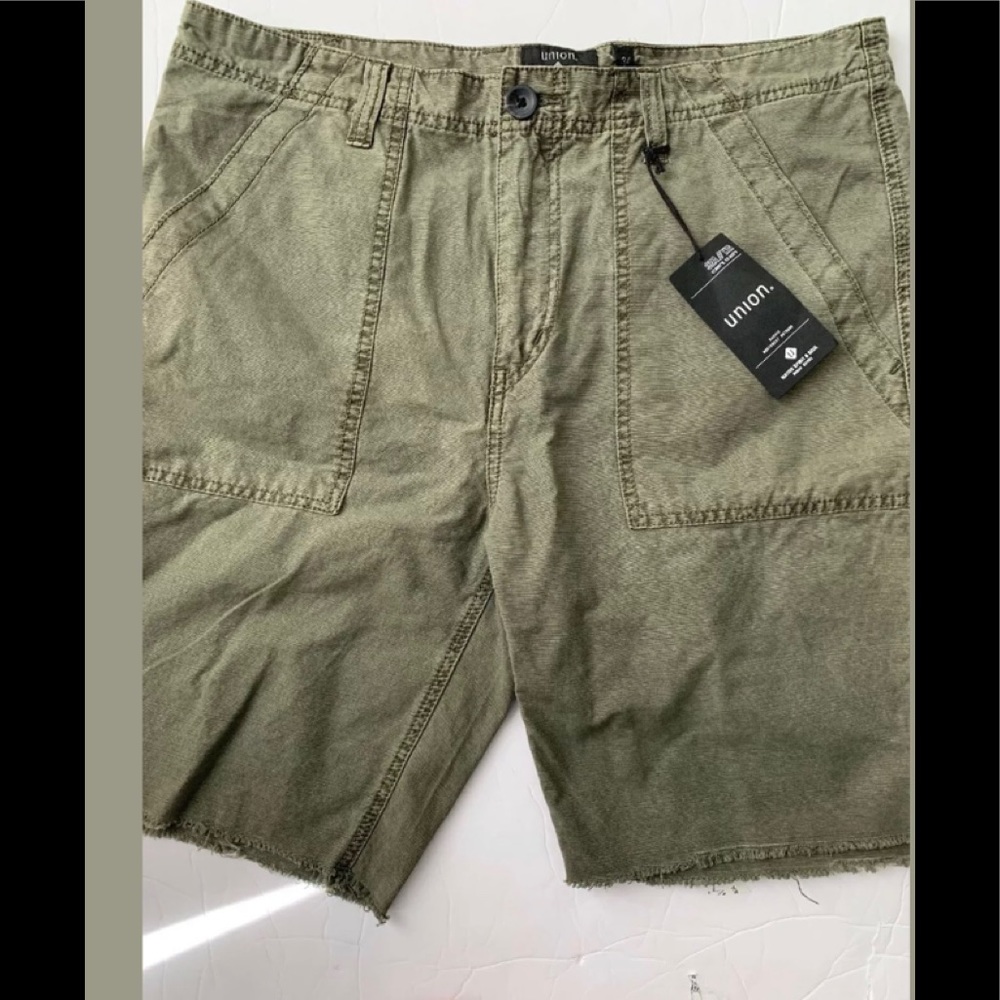 NWT Union Men's Shorts 34 R army Green cotton